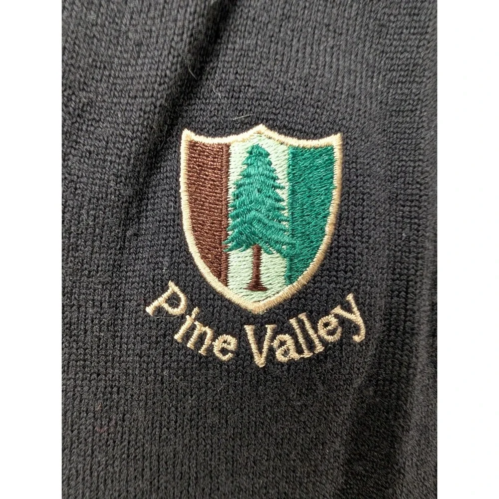 Burberry Golf Pine Valley Men Large Black Extra Fine Merino Wool V-Neck Sweater
